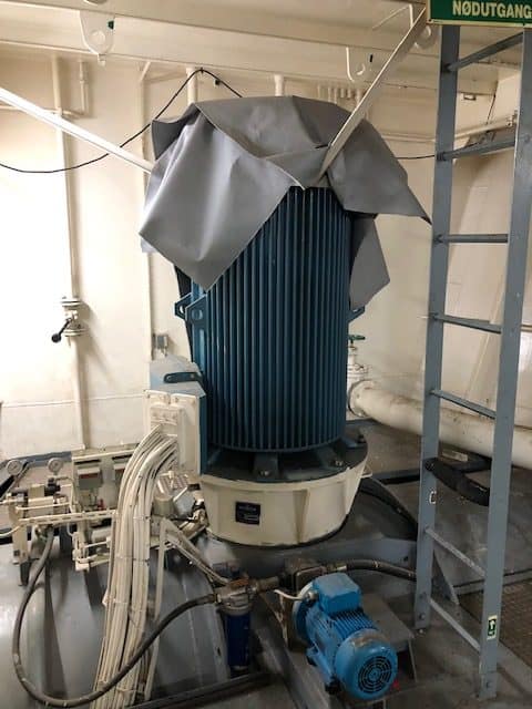 Pic Tunnel thruster